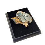 Golden Rutile with Hematite No3
