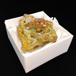 Wulfenite with Mimetite No3