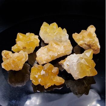 Golden Healer Crystal Groups 3cm