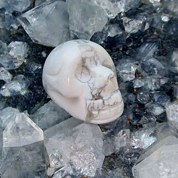 Tiny Howlite Crystal Skulls 1.7cm